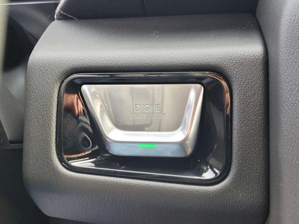 2026 GMC Yukon XL Denali - Photo 17