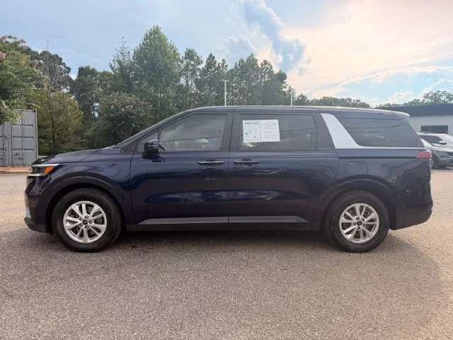 Certified Used 2023 Blue Kia LX image 2