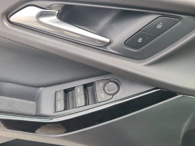 New 2027 Mosaic Black Metallic Chevrolet LT image 19