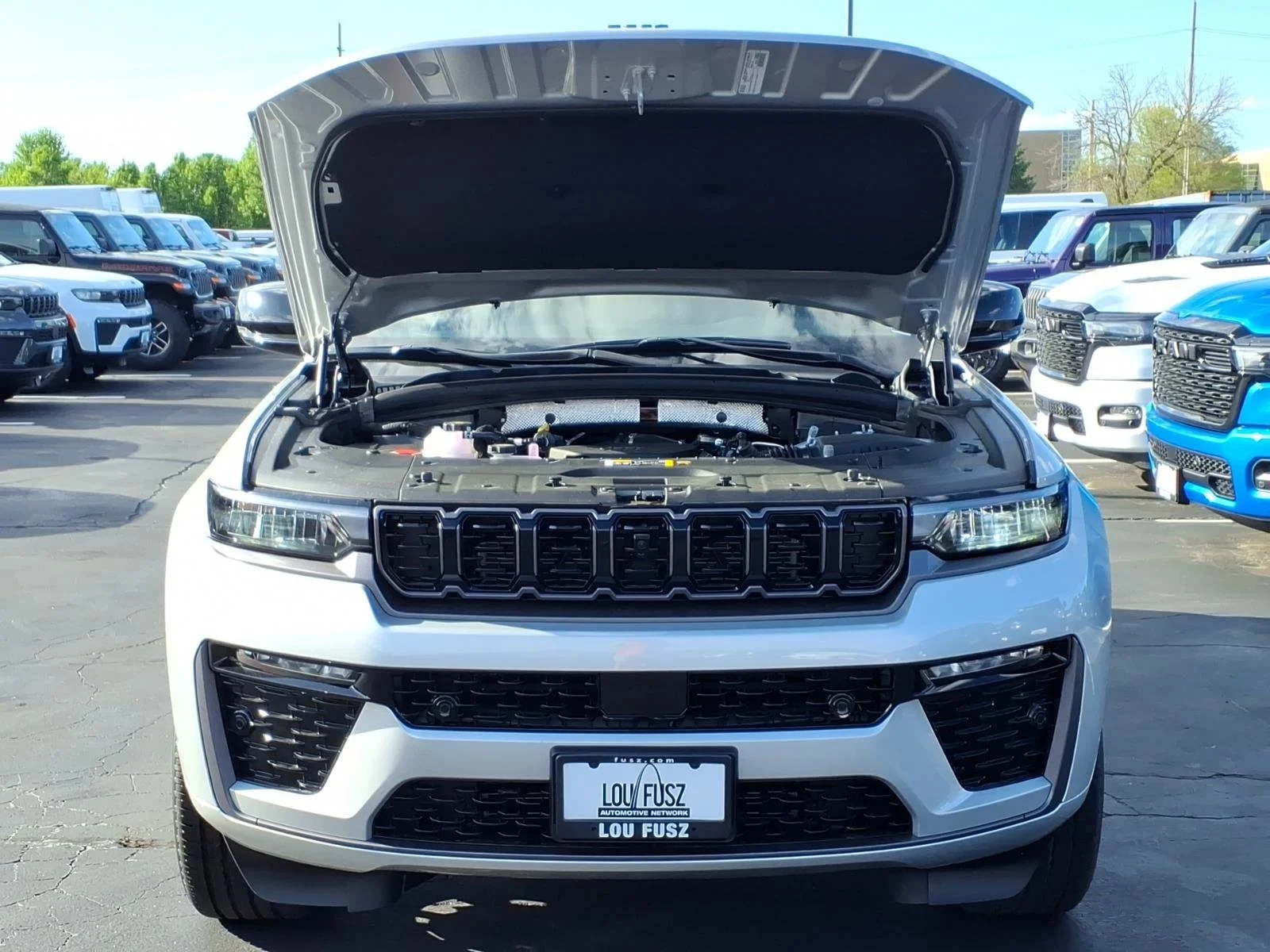 New 2026 Silver Zynith Jeep Limited Reserve image 22