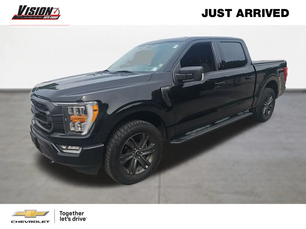 Used 2021 Black Ford XLT image 1