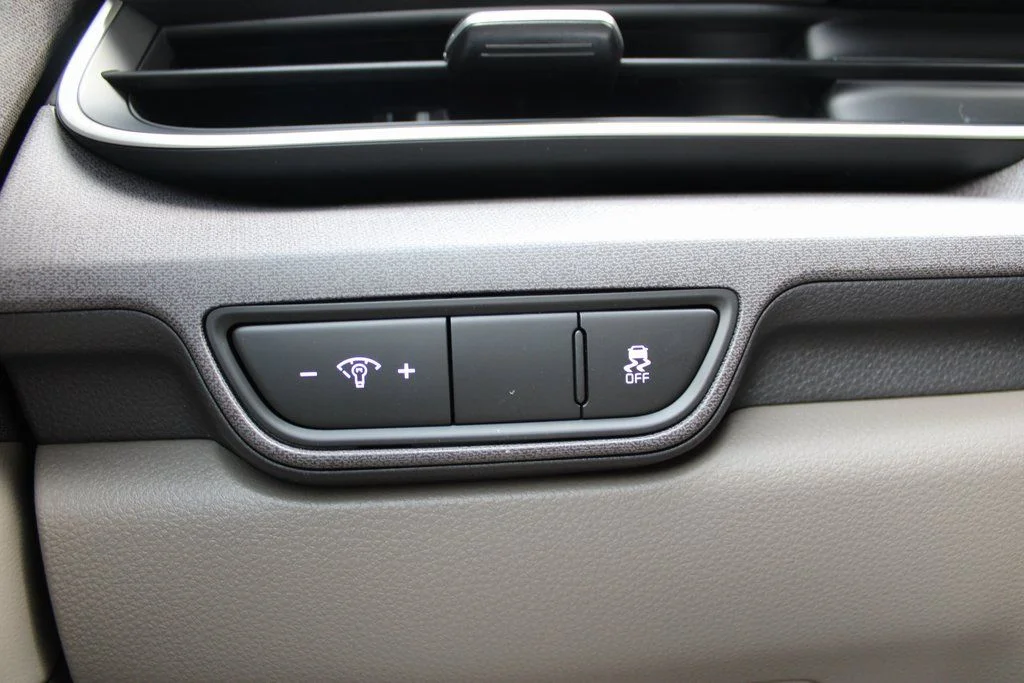 New 2026 White Kia EX image 21