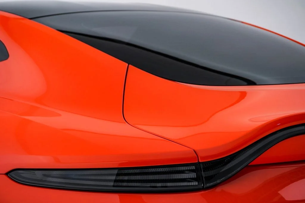 Used 2025 Synapse Orange Aston Martin Coupe image 13