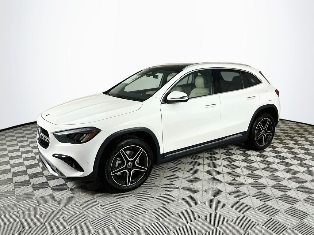 New 2026 Polar White Mercedes-Benz GLA 250 image 3