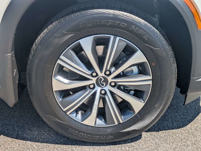 New 2027 White INFINITI PURE image 11