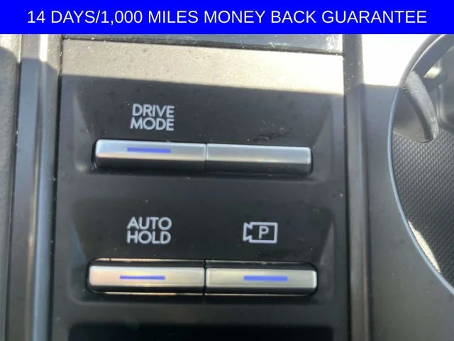 Certified Used 2025 White Hyundai SE image 16