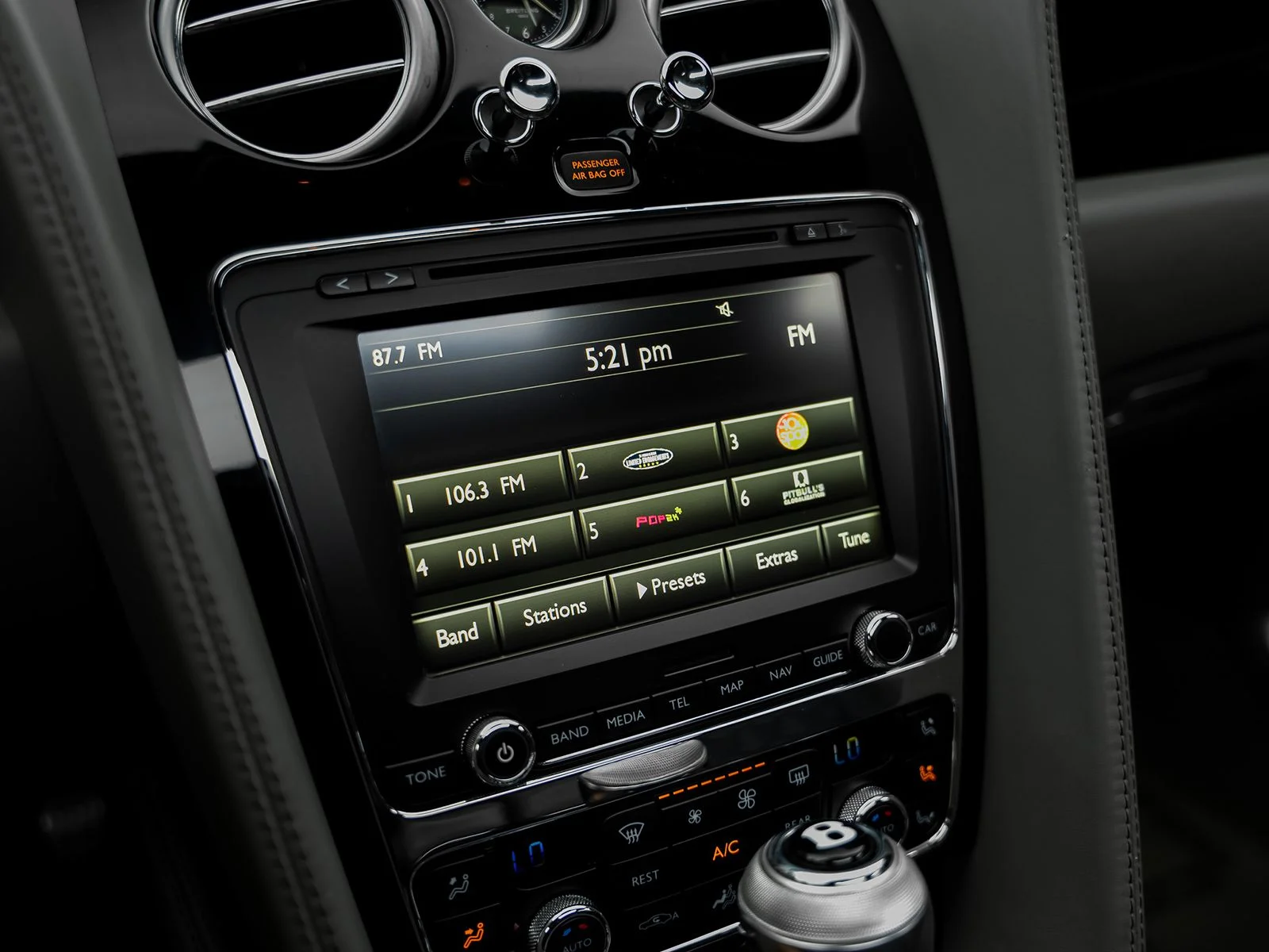 Used 2017 Black Bentley V8 S image 49