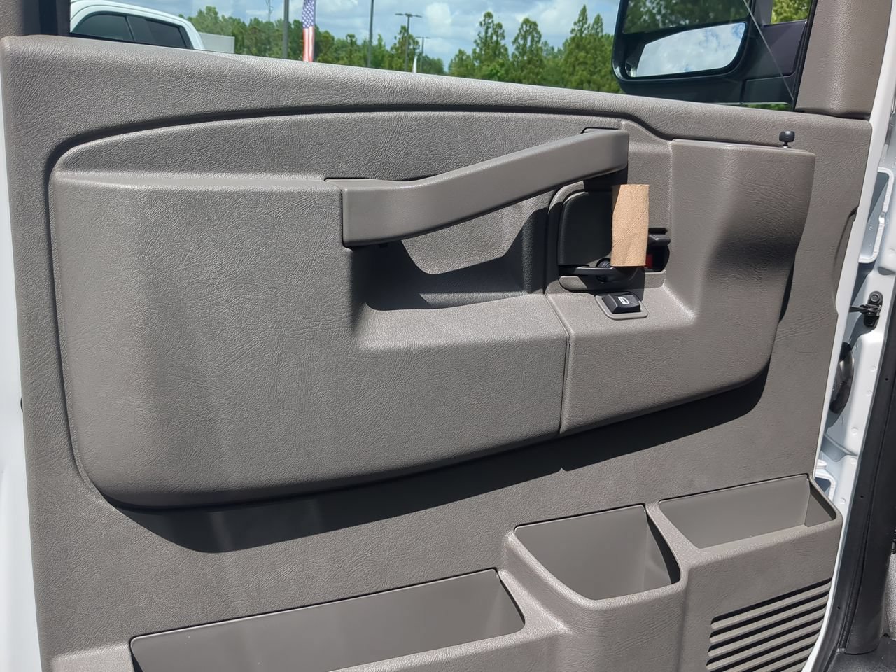 New 2026 Summit White GMC LS image 19