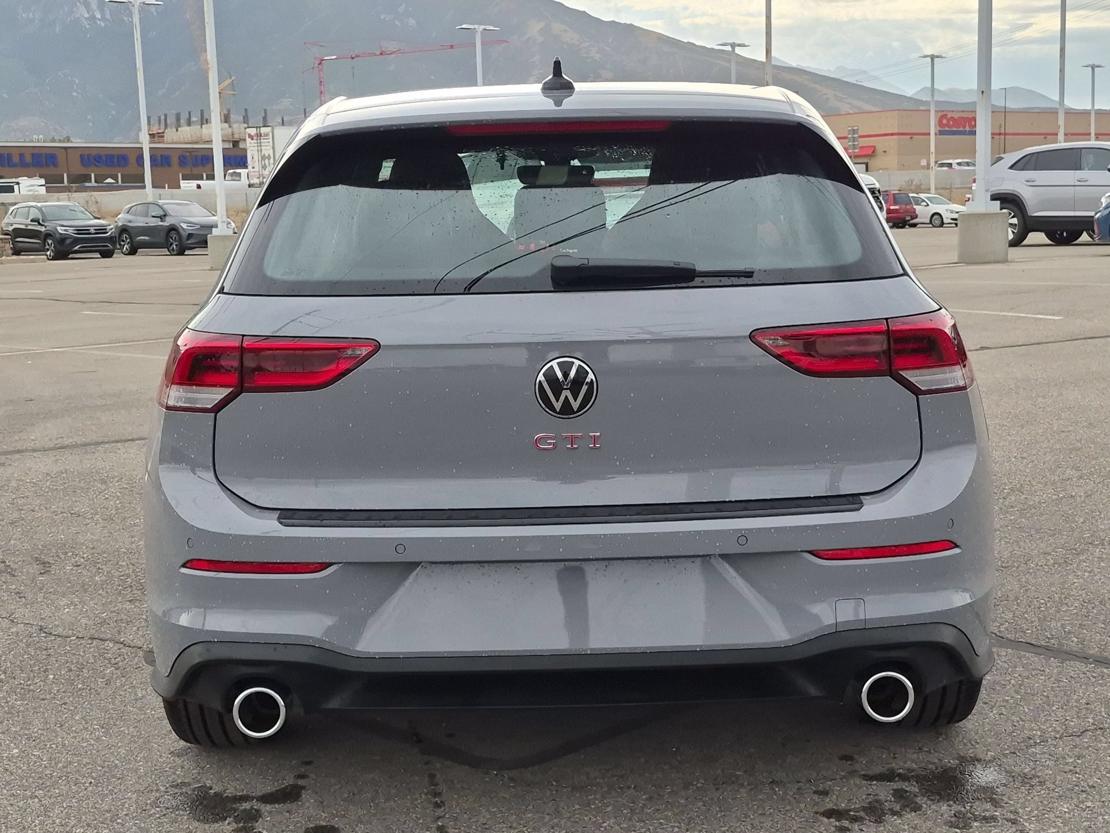 New 2026 Moonstone Gray Volkswagen SE image 4