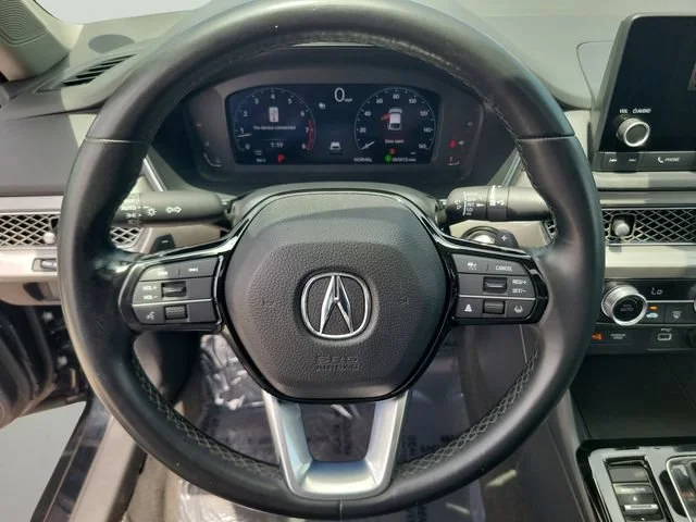 Used 2024  Acura BASE image 22