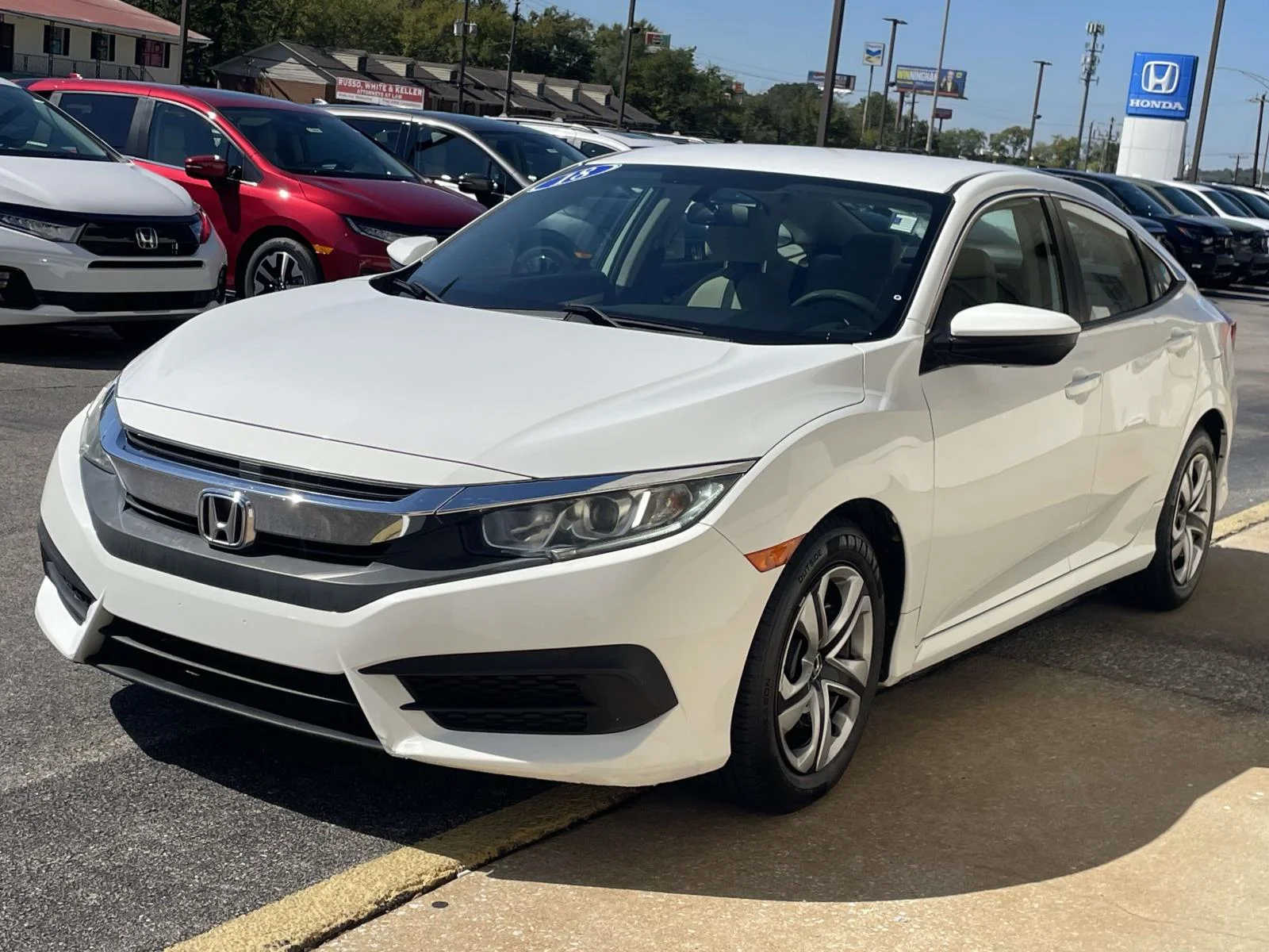 Used 2018 White Honda LX CVT image 4