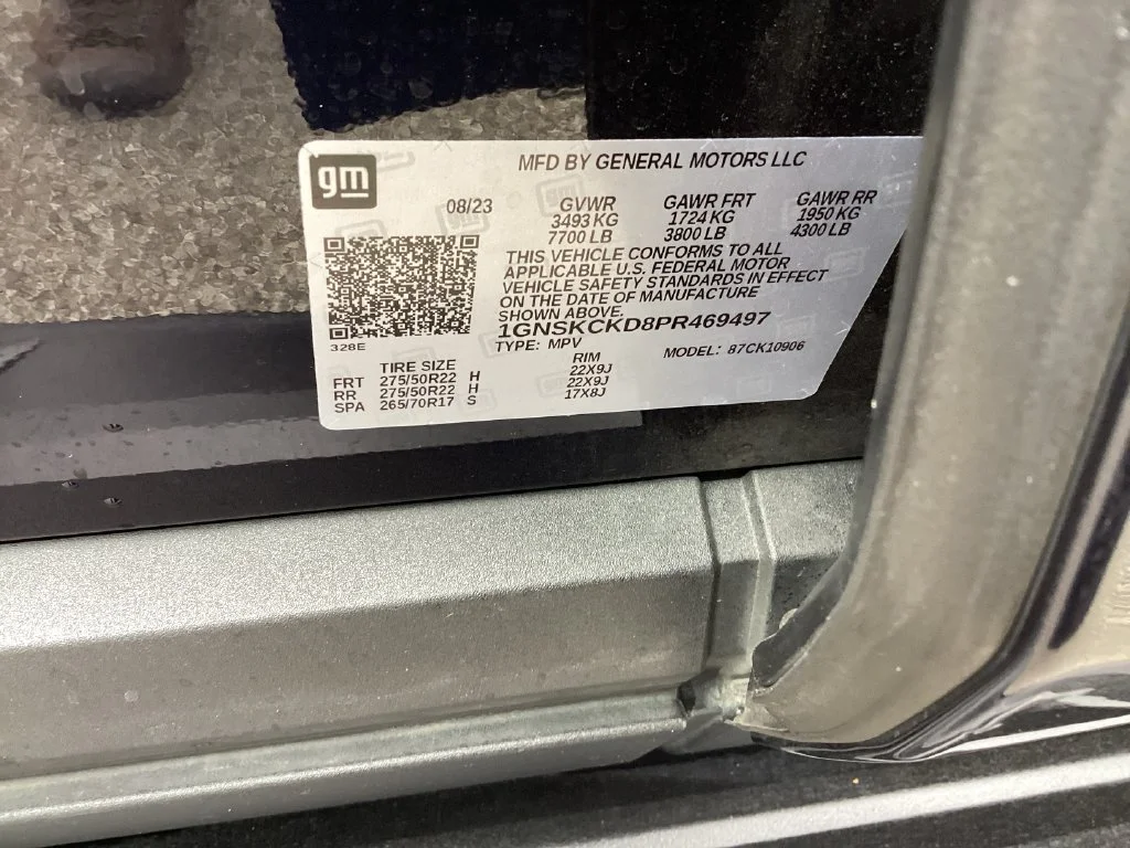Used 2023 MIDNIGHT BLUE METALLIC Chevrolet LT image 21