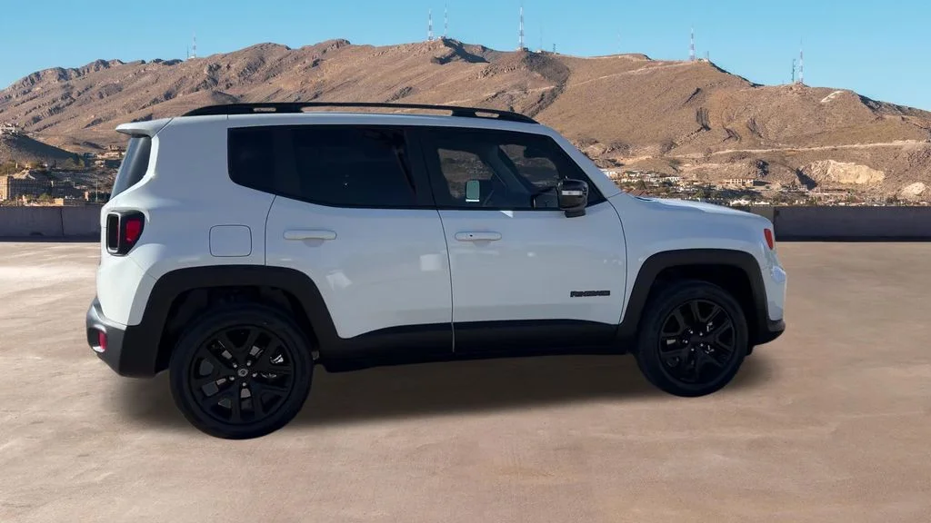 Used 2023 White Jeep Altitude image 12