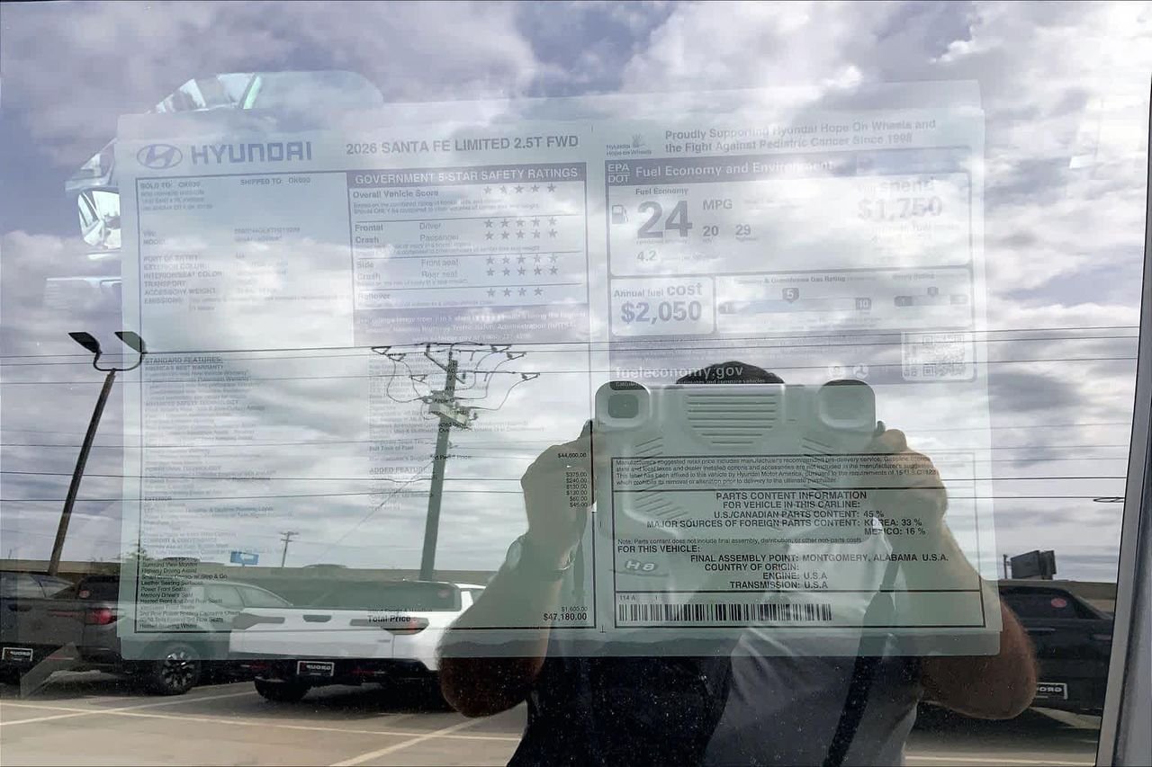 New 2026 Phantom Black Hyundai Limited FWD image 18