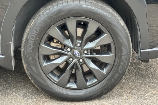 Used 2024 Black Subaru Onyx Edition image 4