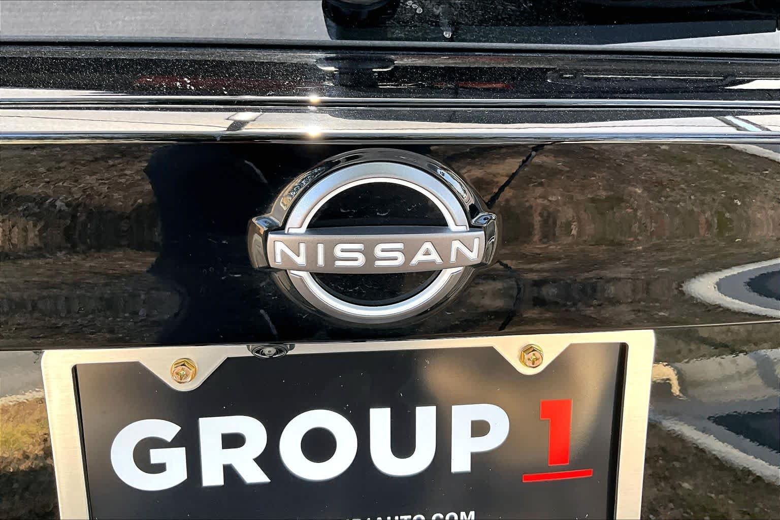 Certified Used 2026 Super Black Nissan SR image 31