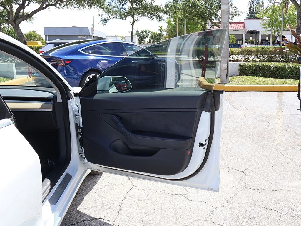 Used 2020 White Tesla Long Range image 24
