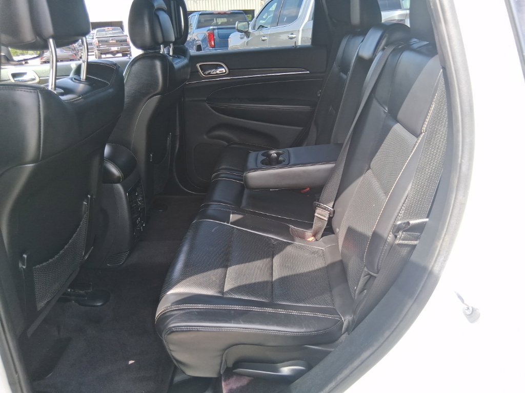 Used 2017 White Jeep Limited image 17