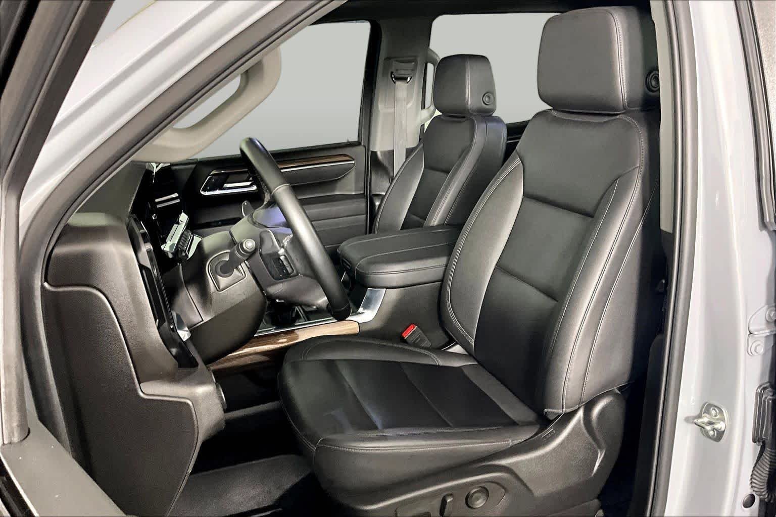 Used 2025 Slate Gray Metallic Chevrolet RST image 8