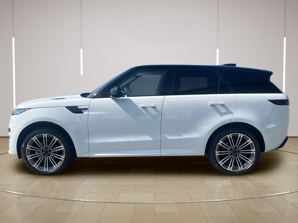 New 2026 Fuji White LAND ROVER Dynamic SE image 2