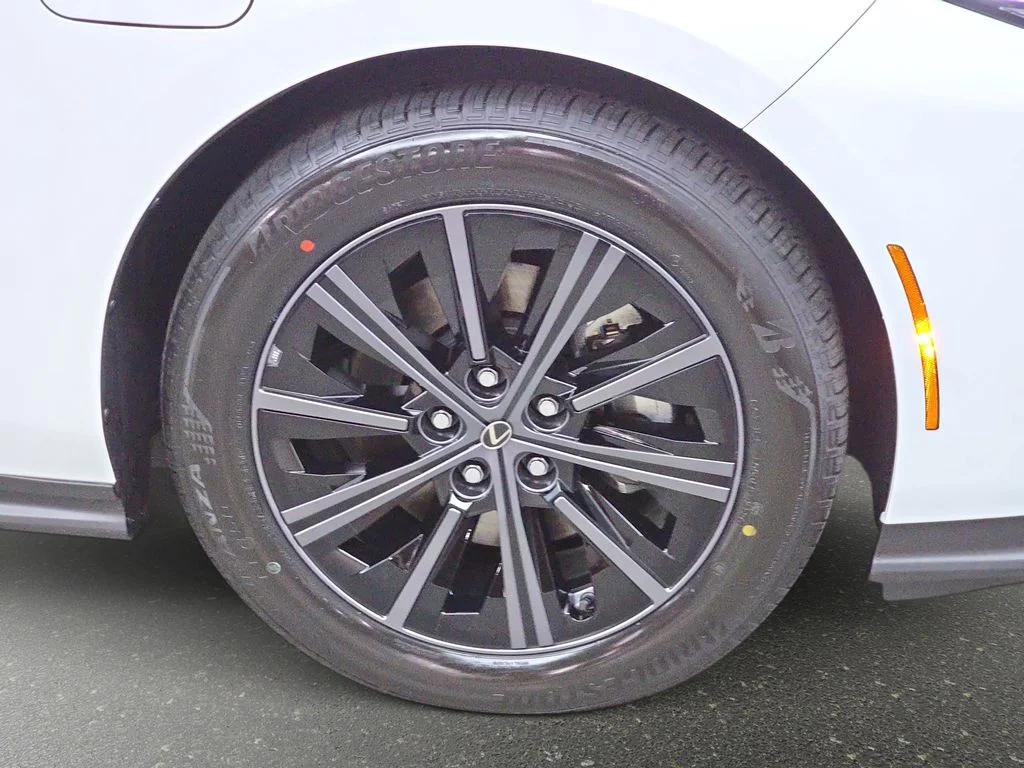 New 2026 Ultra White Lexus PREMIUM AWD image 30