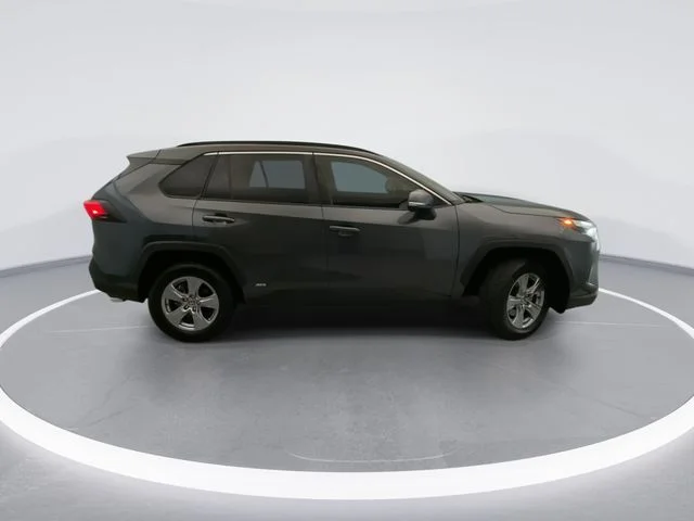 Used 2022 Gray Toyota XLE image 5