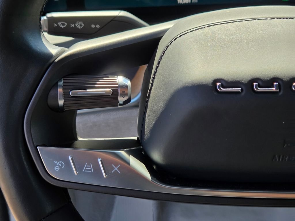 Used 2024  Lucid Touring image 42
