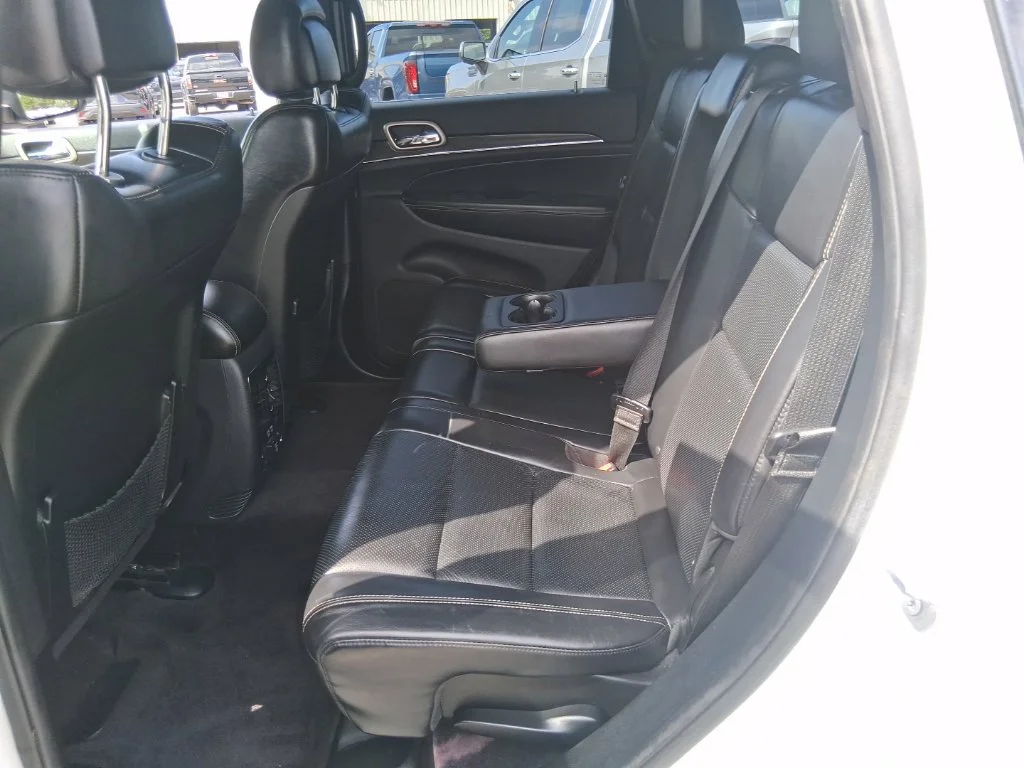 Used 2017 White Jeep Limited image 17