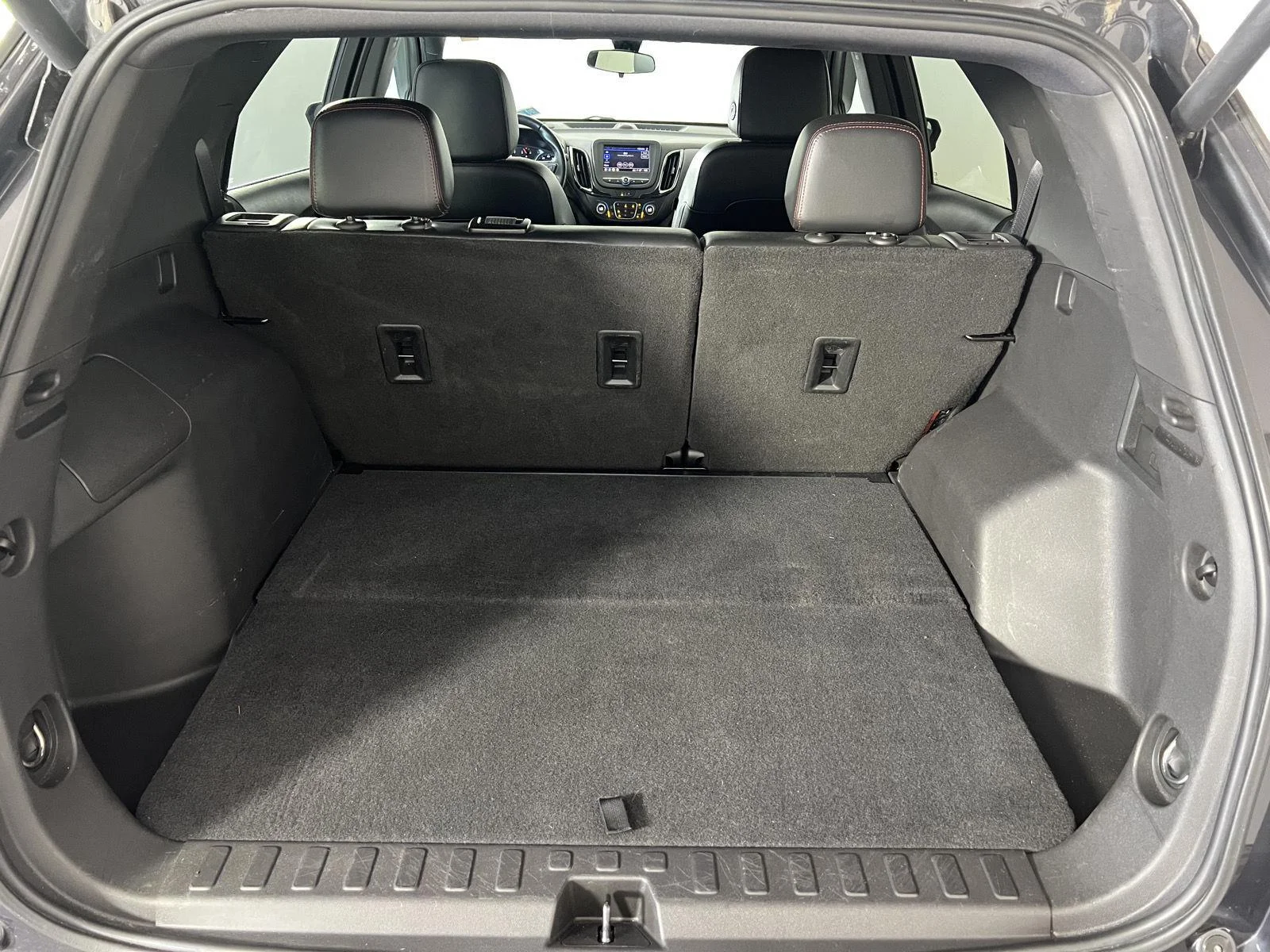Used 2022 Iron Gray Metallic Chevrolet RS image 19