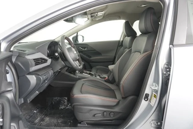 New 2026 Ice Silver Metallic Subaru Limited image 9