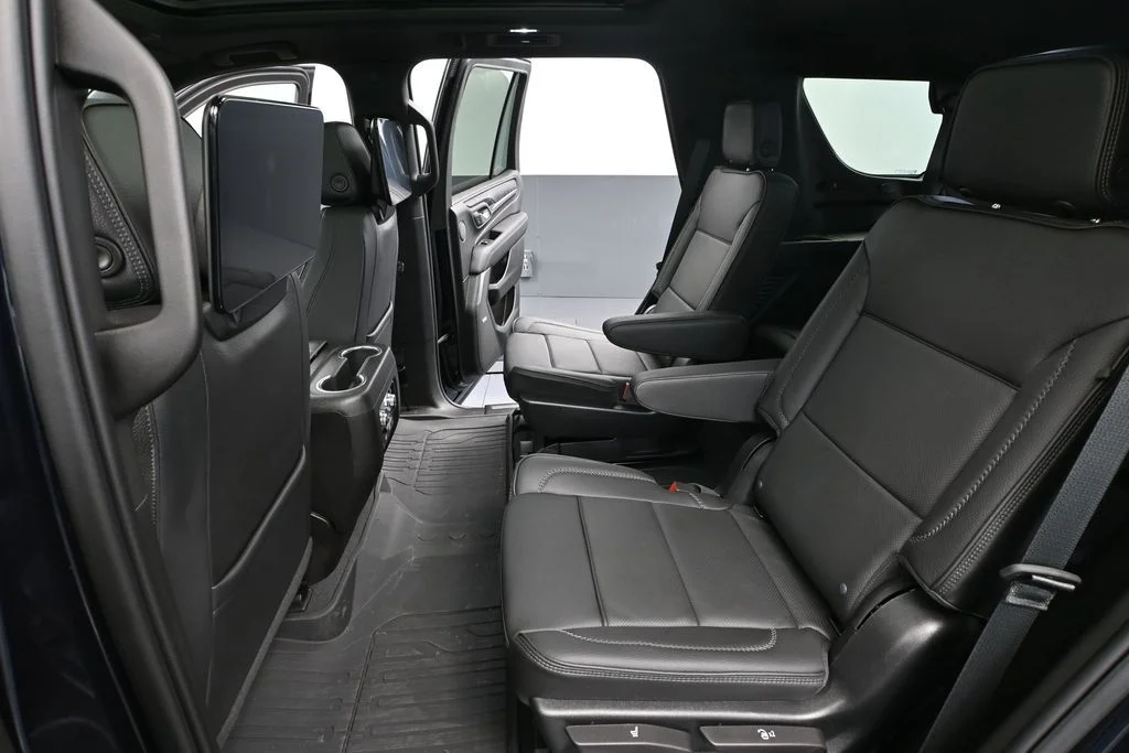 2023 GMC Yukon Denali - Photo 45