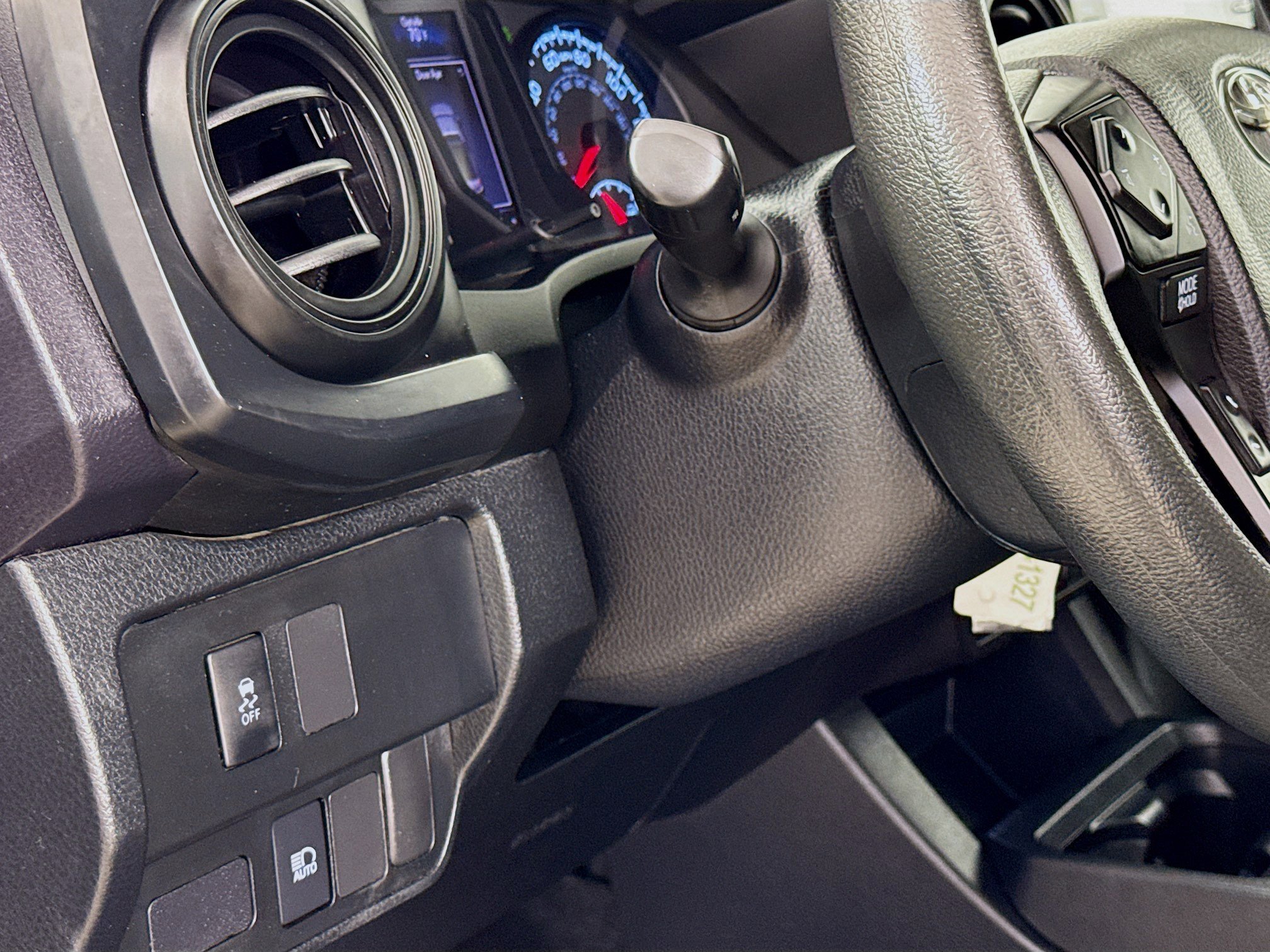 Used 2021  Toyota SR image 10