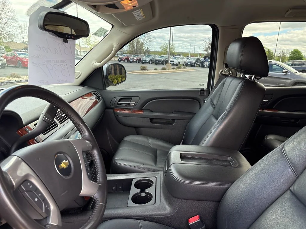 Used 2013 Silver Ice Metallic Chevrolet LT image 12