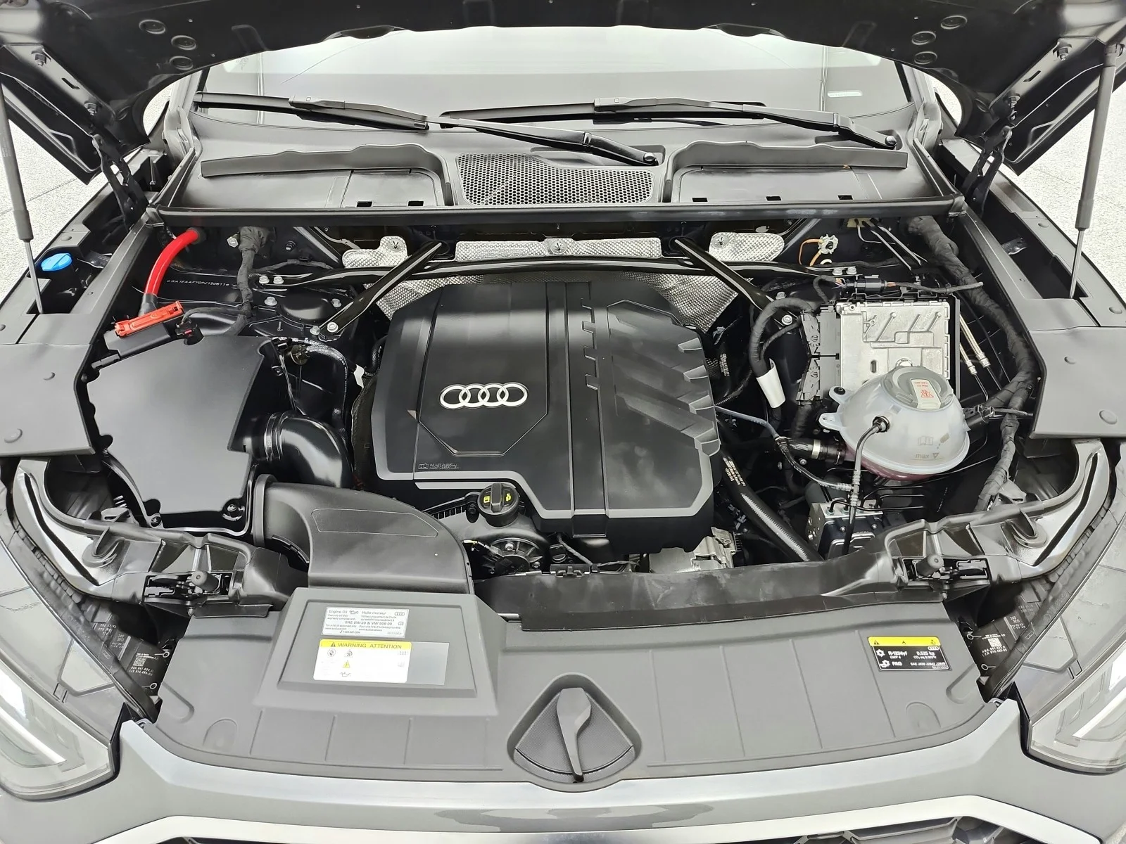 Used 2023 Daytona Gray Pearl Effect Audi S line Premium Plus image 16