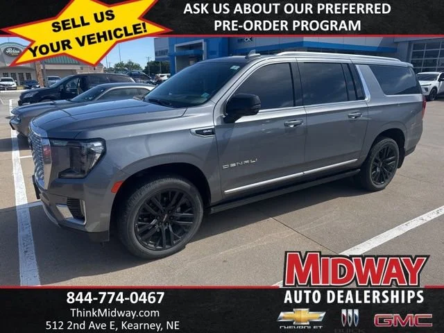 2021 GMC Yukon Denali AWD's photo