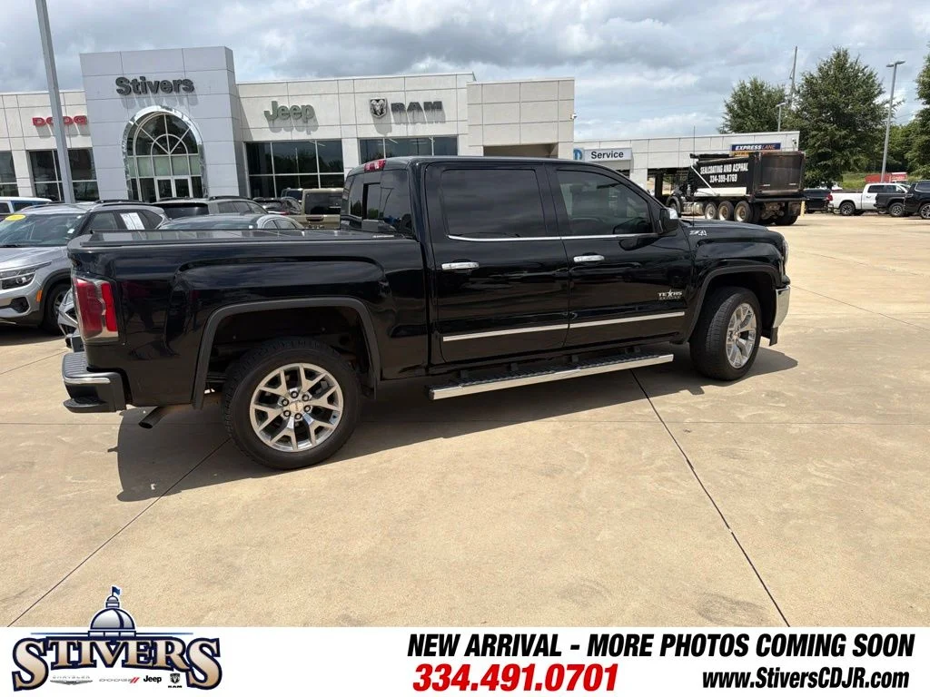 Used 2018 Black GMC SLT image 9