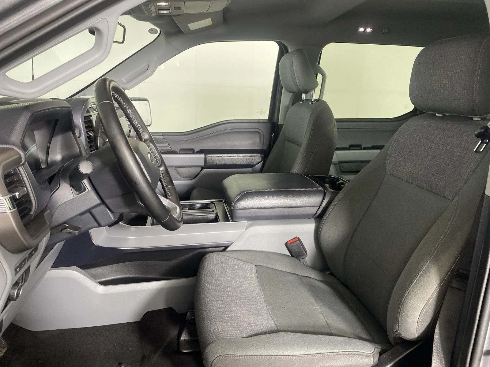 Used 2024 Carbonized Gray Ford XLT image 10