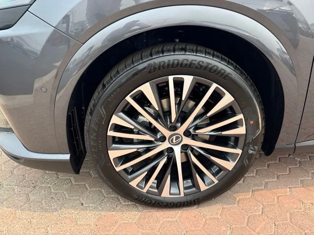 New 2026 Cloudburst Gray Lexus PREMIUM PLUS image 15