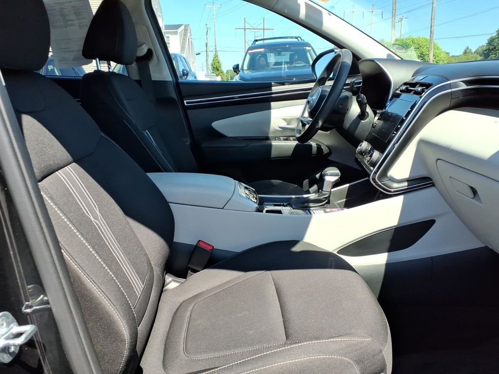 Used 2023 Phantom Black Hyundai SEL W/HEATED SEATS & POWER LIFTGATE image 29
