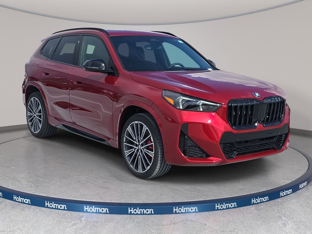 New 2026 Vegas Red Metallic BMW xDrive28i image 3