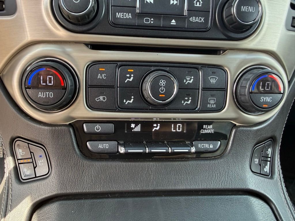 Used 2016 Black GMC Denali image 11