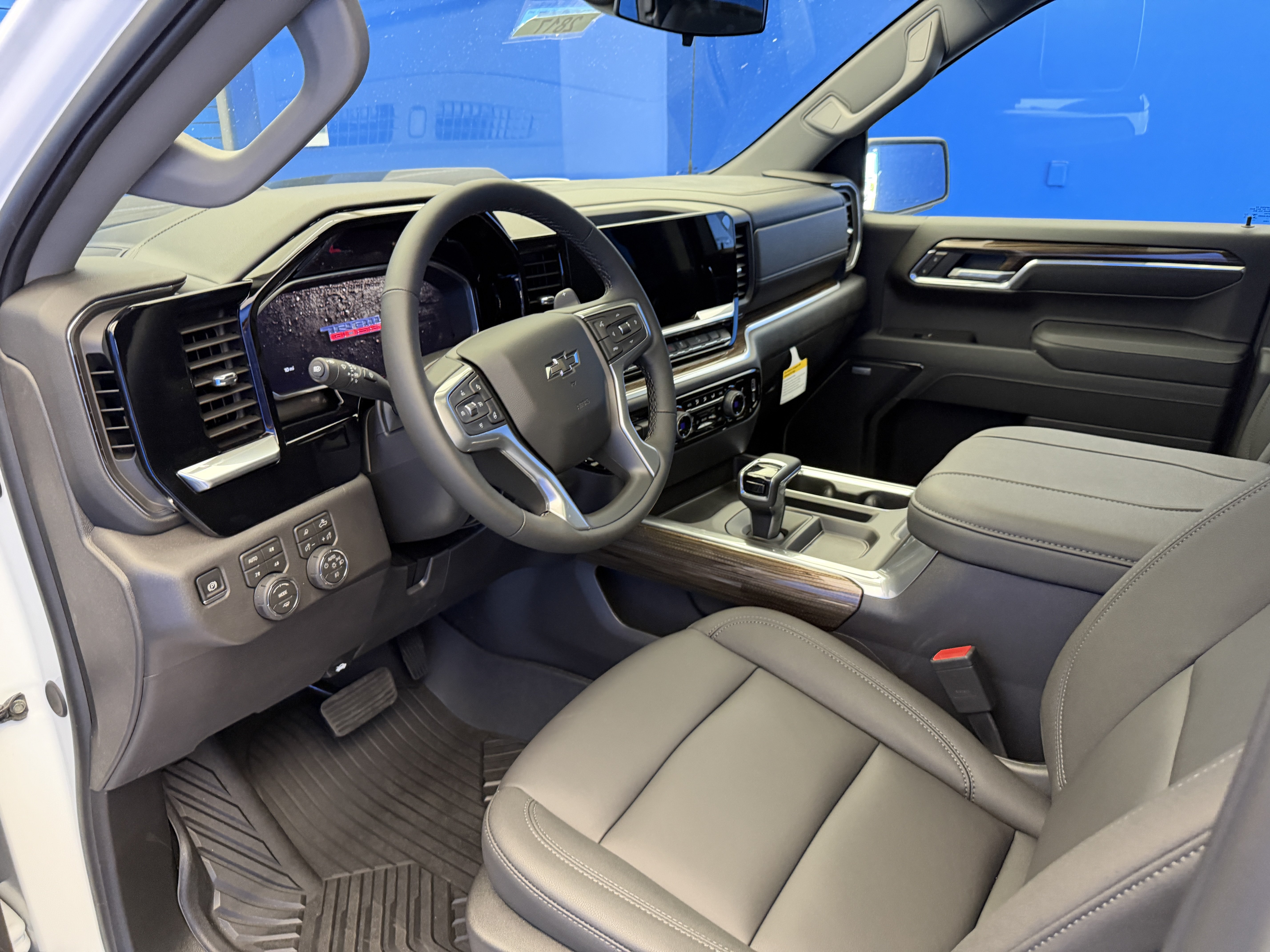 2026 Chevrolet Silverado 1500 LT Trail Boss - Photo 12