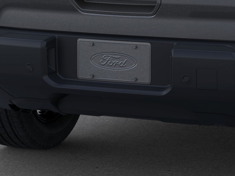 New 2026 Carbonized Gray Metallic Ford Outer Banks image 23