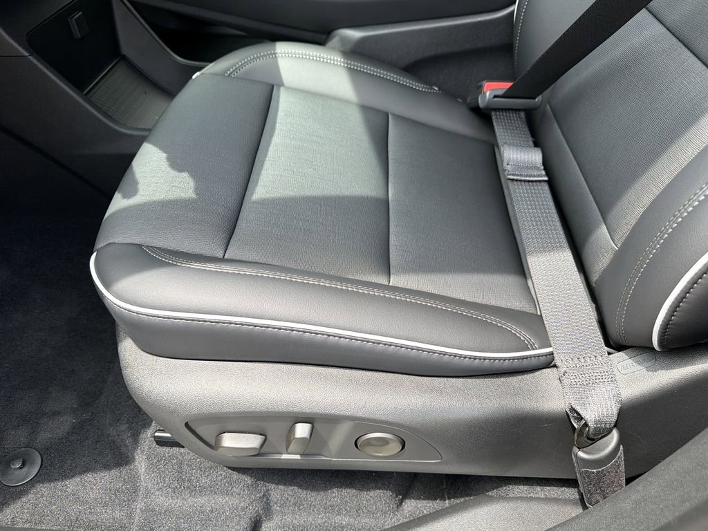 2026 Buick Enclave Preferred - Photo 22