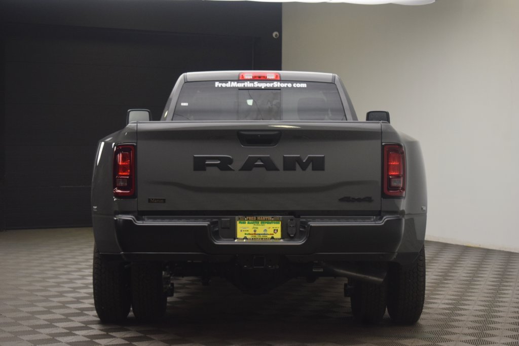 New 2026 Ceramic Gray Clear-Coat Exterior Paint RAM Tradesman image 12