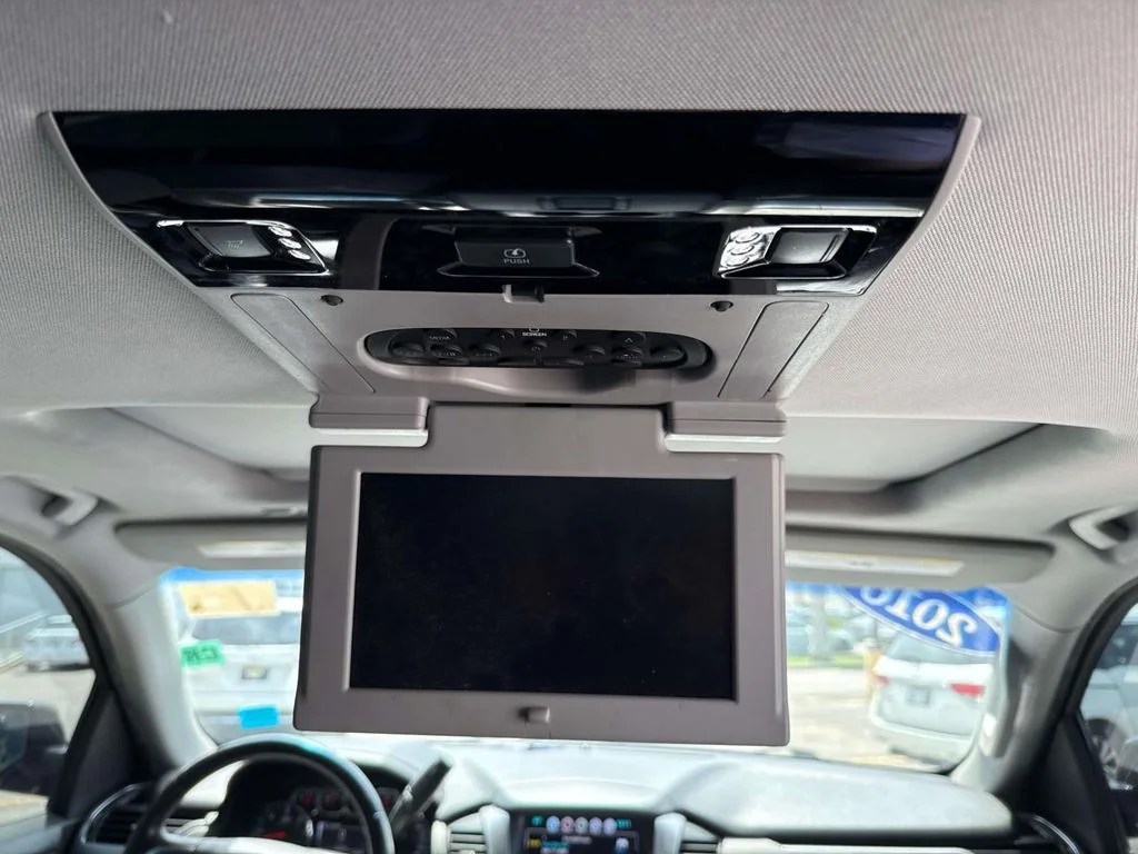Used 2016 Black Chevrolet LT image 10