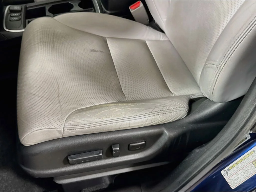 Used 2015 Blue Honda EX-L image 23
