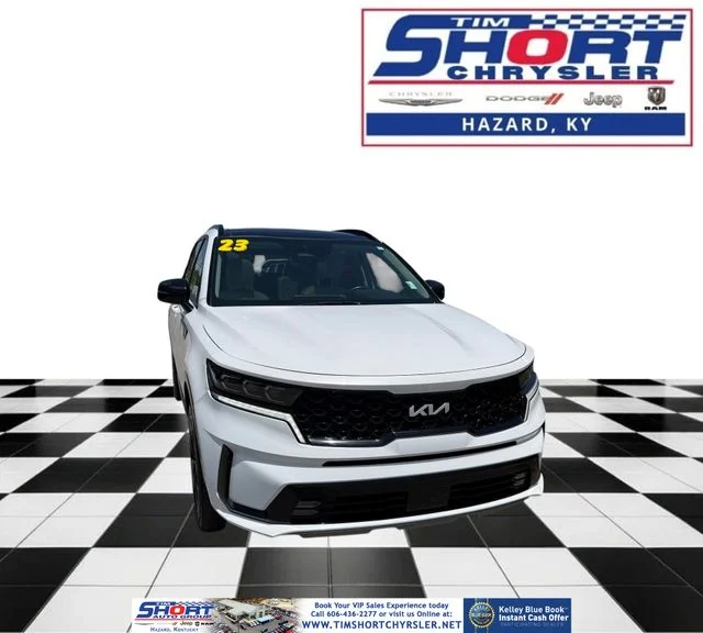 Used 2023 White Kia SX image 1