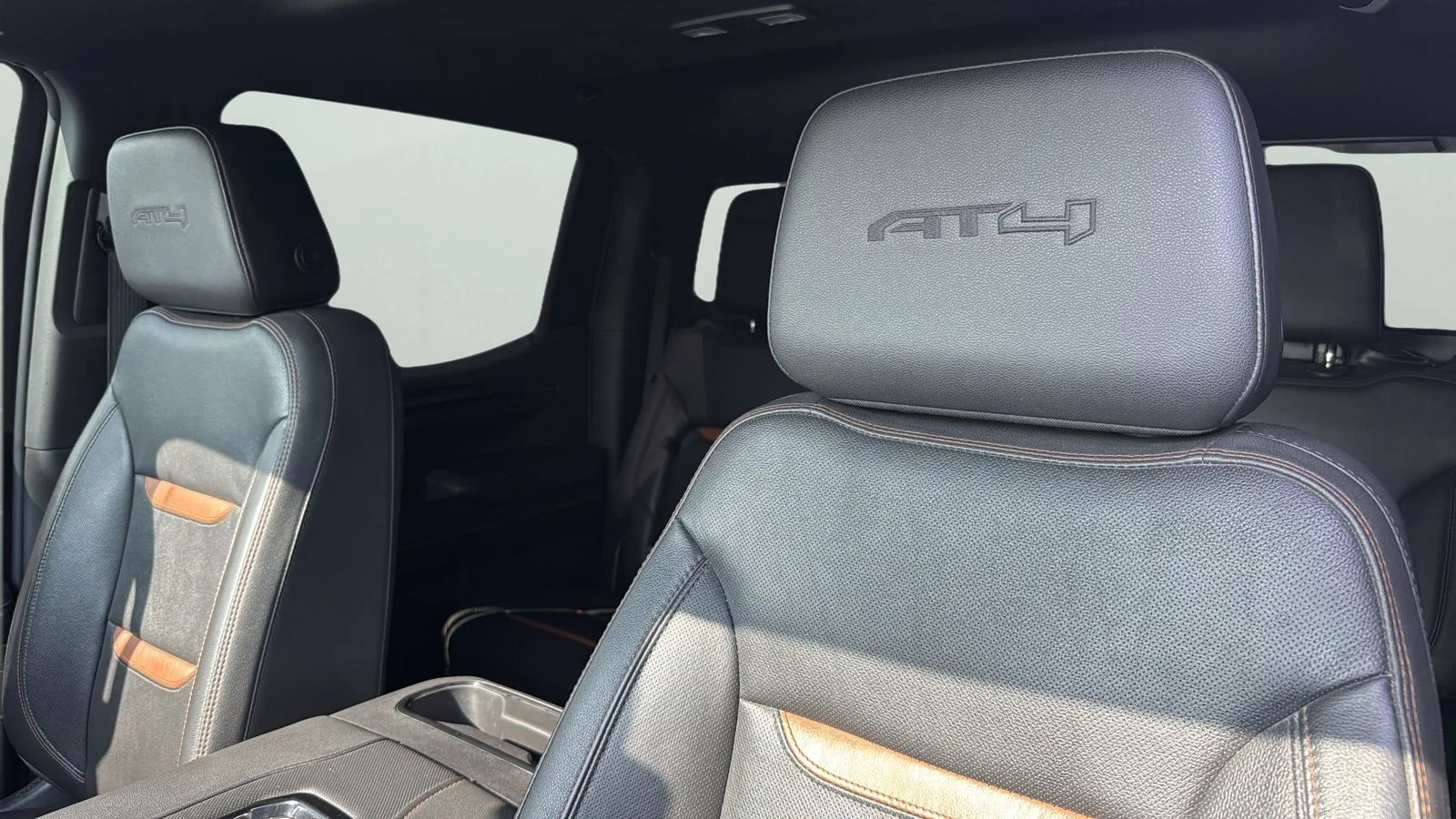 Used 2022 Blue GMC AT4 image 9