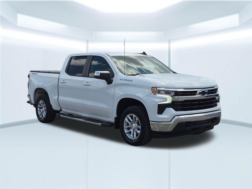 Used 2023 Summit White Chevrolet LT image 8